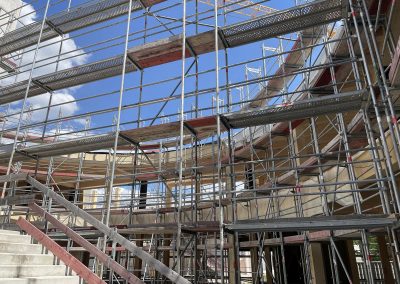 Das lichtdurchflutete, ovale Atrium wird das Herzstück des Schulhauses - oben wird es auf 30 m mal 20 m mit Glas überdeckt.